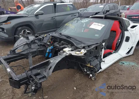 2016 Chevrolet Corvette Stingray z USA, uszkodzony, nr VIN 1G1YA2D74G5102748